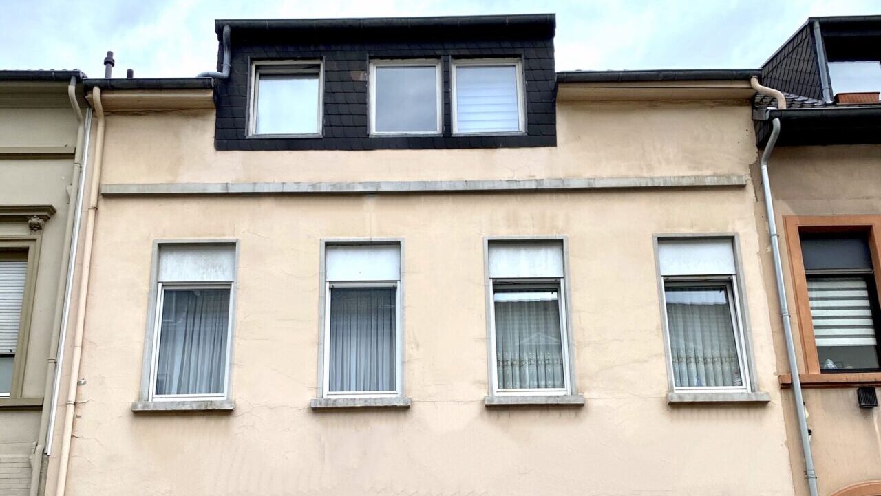 Mehrfamilienhaus 6.Einheiten in Krefeld